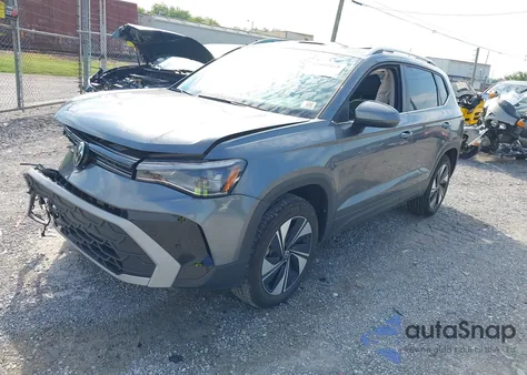 2025 Volkswagen Taos 1.5T Se from USA, damaged, VIN 3VVVC7B21SM037242